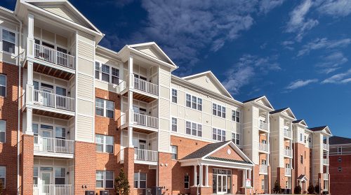 oakmont-village-exterior
